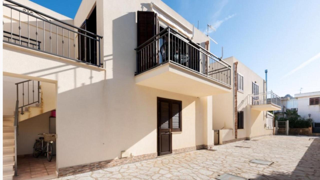 Apartamento Hibiscus San Vito Lo Capo Exterior foto